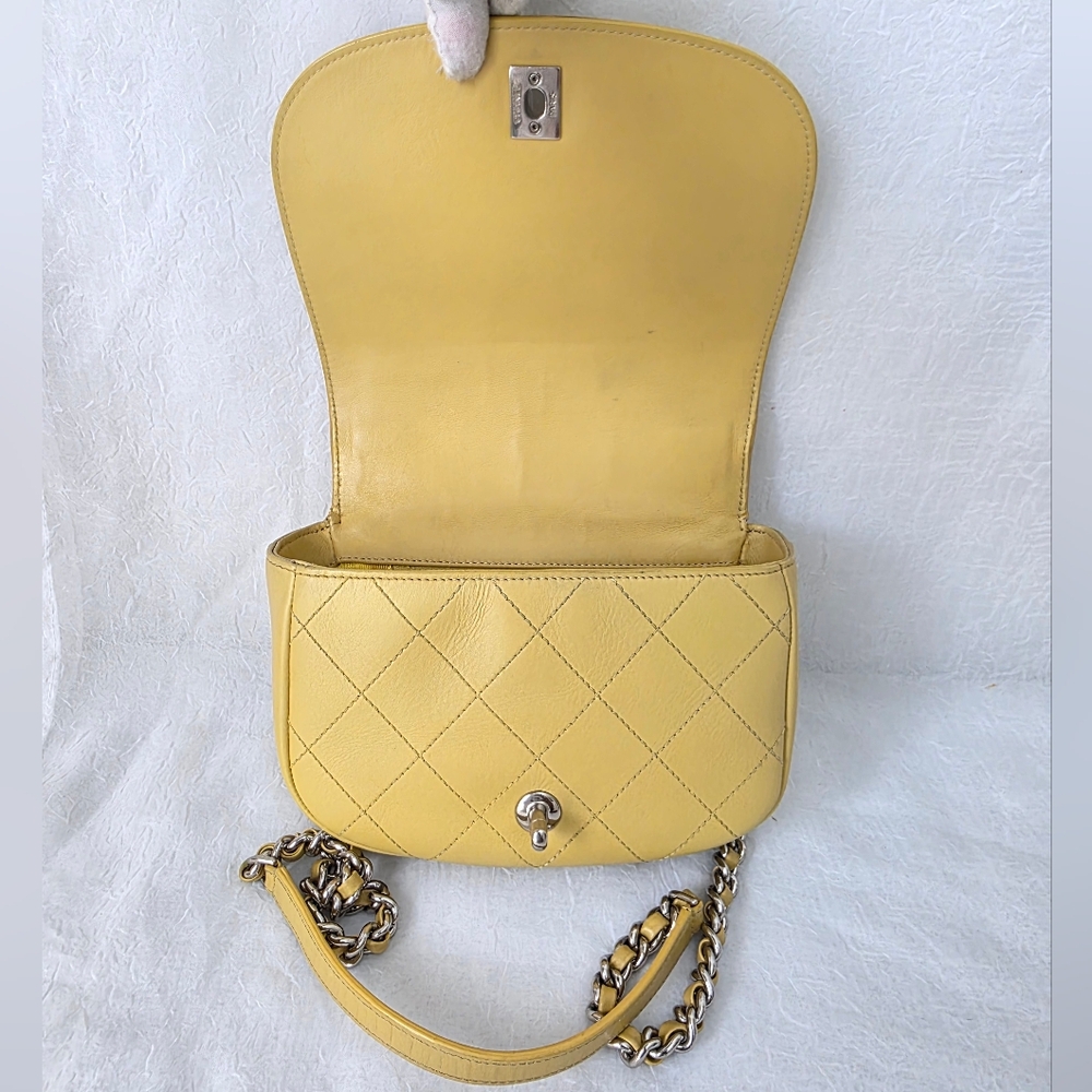 ‼️SOLD‼️ Auth CHANEL Ring My Bag Stitched Flap Crossbody Bag - Picture 9 of 14